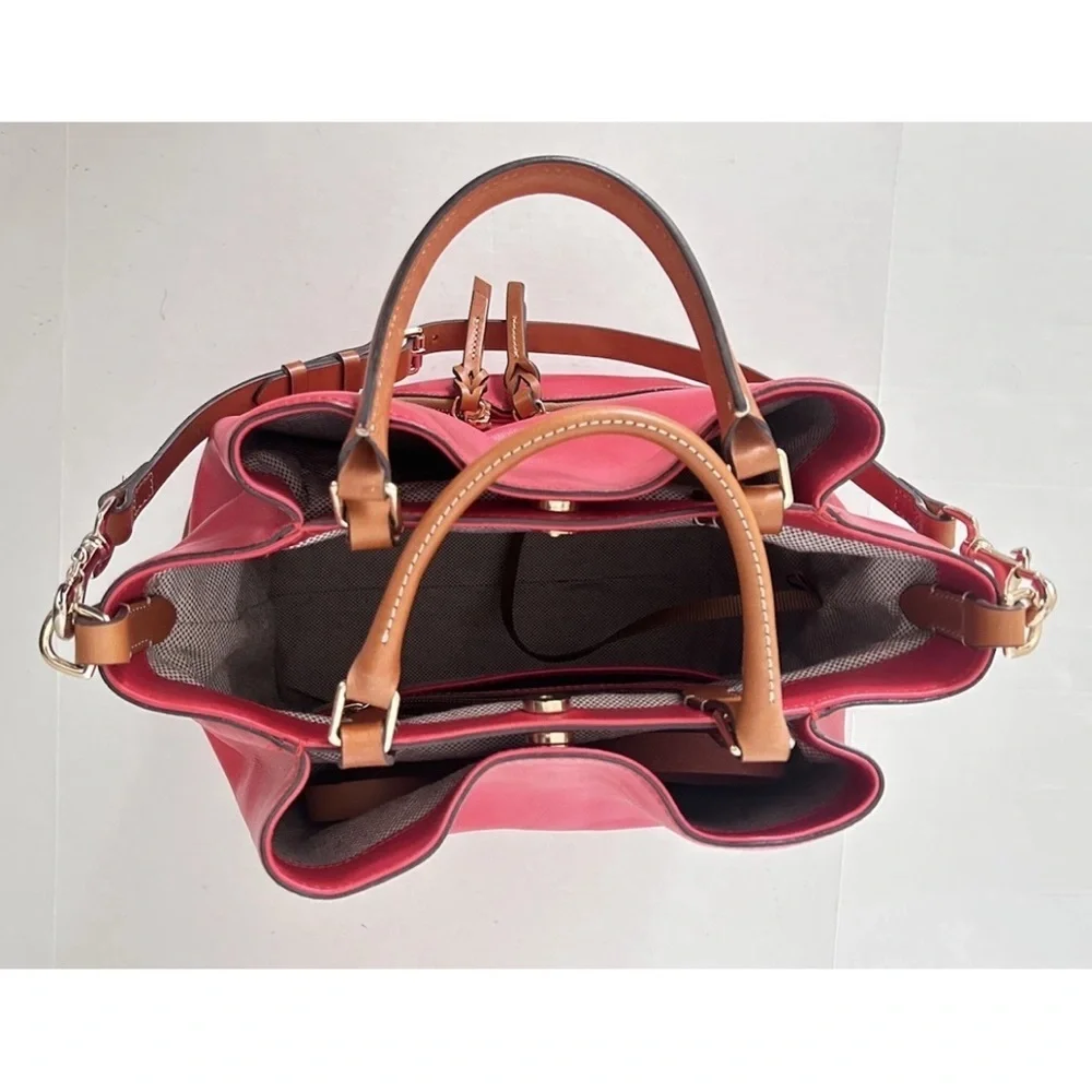 Dooney and Bourke | City Large Dawson LJ050 GE Red Leather Tote Bag